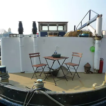 Borneokade Houseboat לינה וארוחת בוקר אמסטרדם